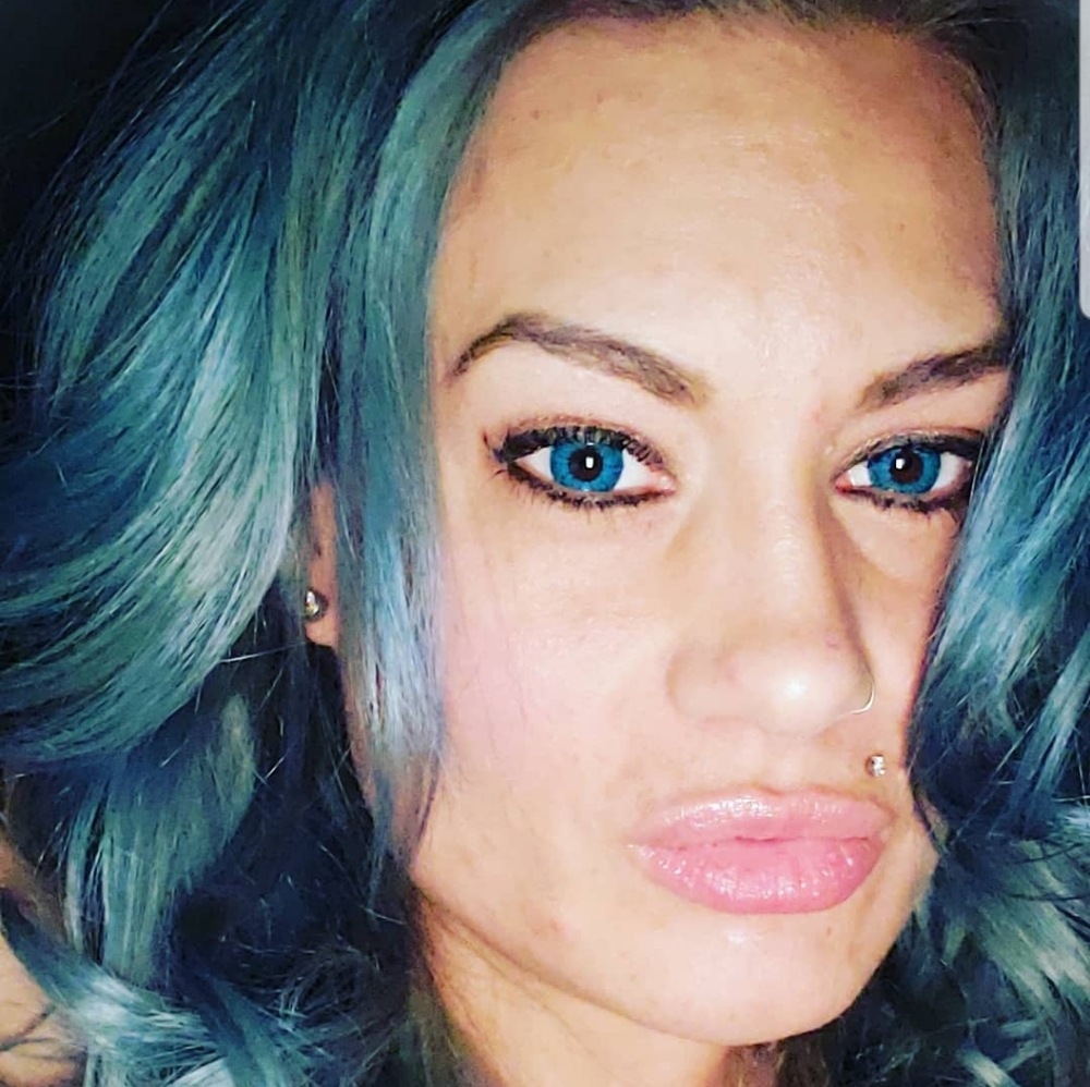 Meet your Posher, Славојка